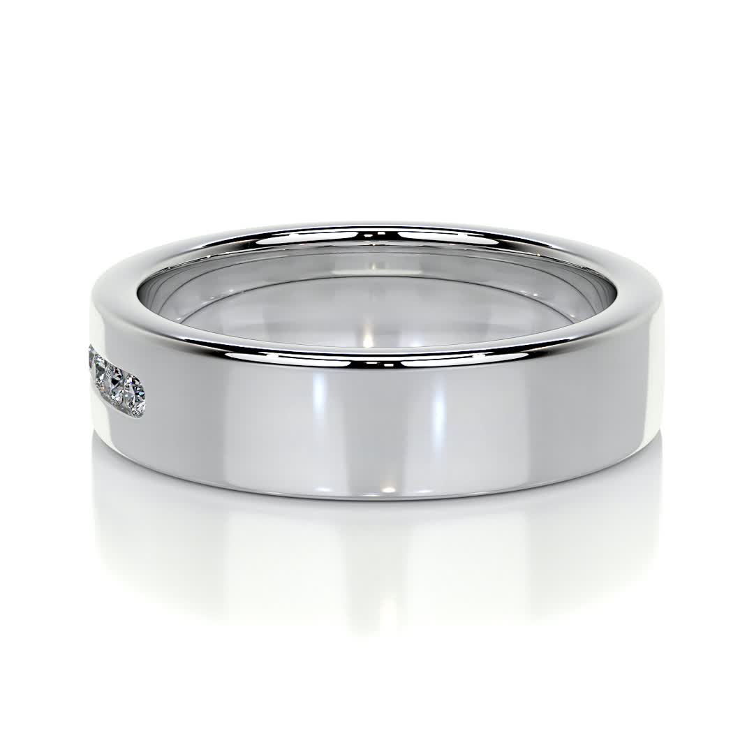 https://bestbrillianceorigin.sirv.com/VIDEOS/Engagement%20Ring/J99500W/J99500W.spin