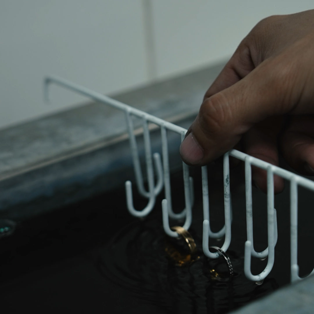 Lab-grown diamond jewelry craftsmanship